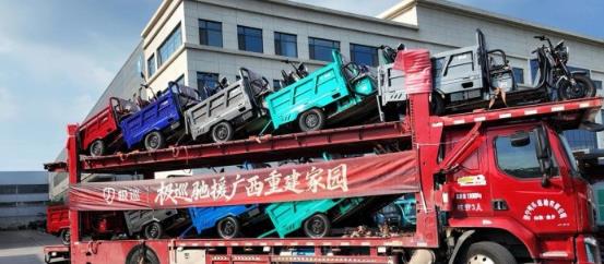 从“能拉货”到“会思考”，极巡科技为货运三轮装上AI大脑