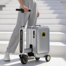 爱尔威 Airwheel 携 SE3SXD 等多款智能登机行李箱亮相第140届广交会,以创新科技拓展智慧出行新体验